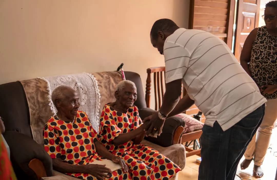 Mercy Elderly Home outreach moment 12